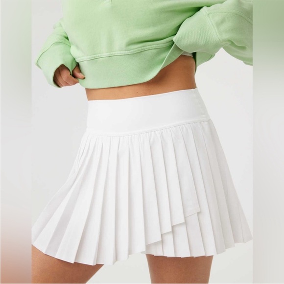 aerie Dresses & Skirts - Aeri White Pleated Women's Skirt